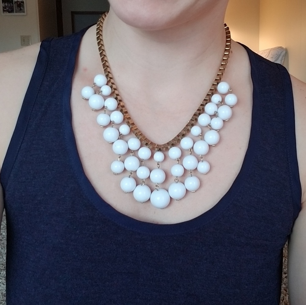 Universal Thread Fashion Necklace